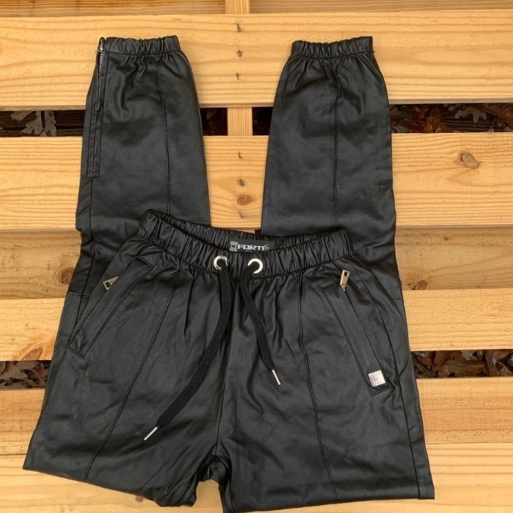 Forte’ PU Bonded Leather Pants